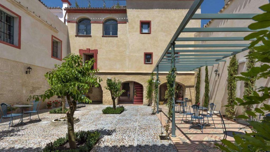 palazzo bucarelli house sevilla